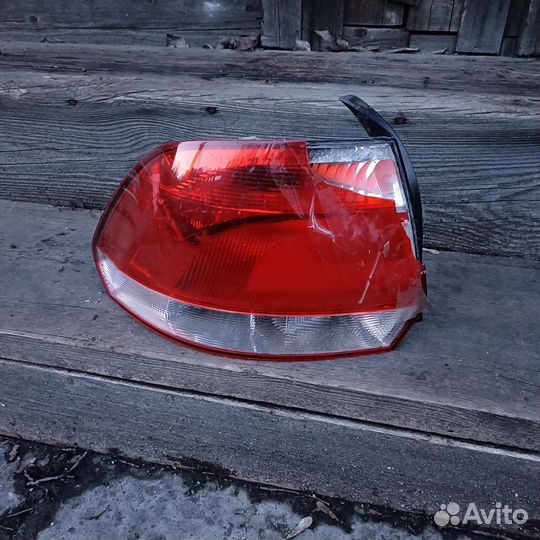 Стоп сигнал, правый на Поло 2013г