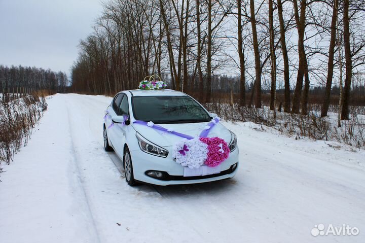 Аренда, прокат свадебных украшений на машину