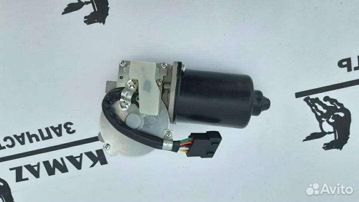 Моторедуктор стеклоочистителя на Камаз 5490