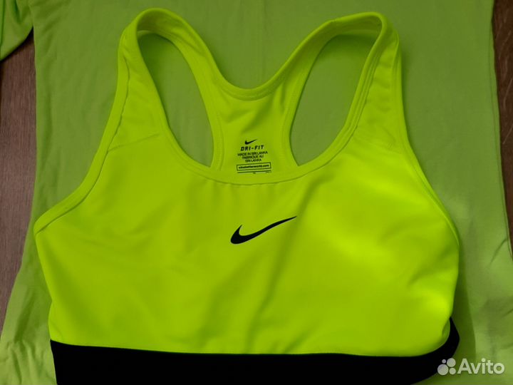 Top Nike водолазкаTalli Weijl