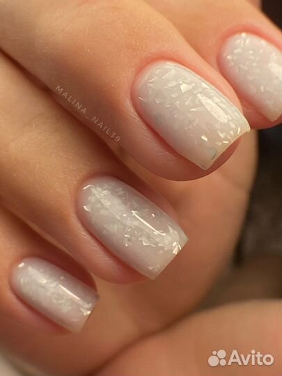 Маникюр/педикюр/наращивание Салон за 1,30 минут