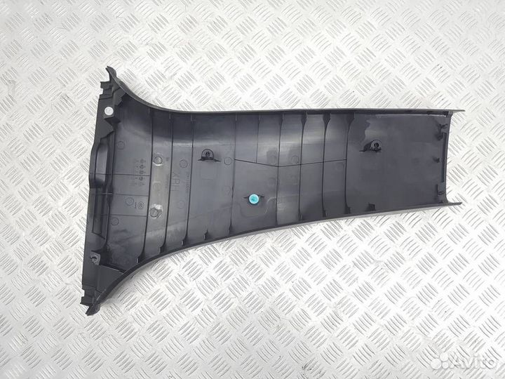 6241348060 Обшивка стойки центральной правой Lexu