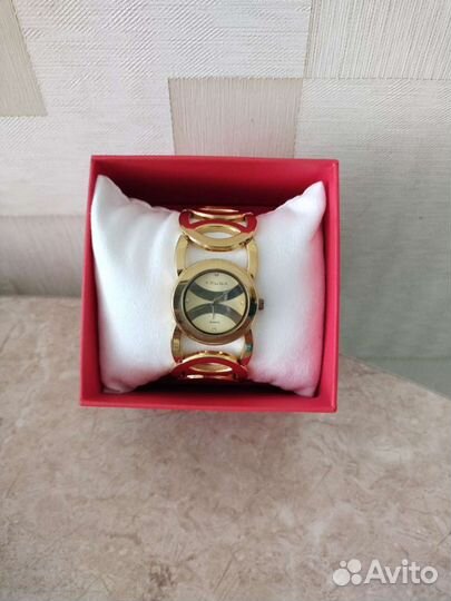 Часы женские