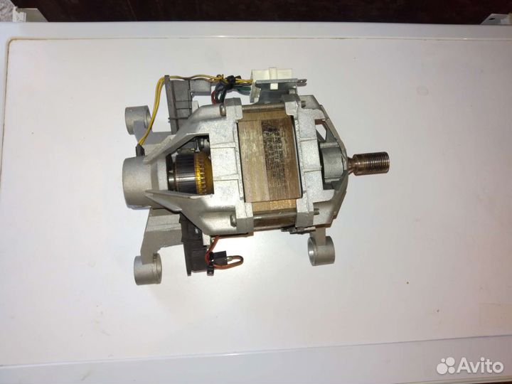 Двигатель для стиральной машины indesit ariston