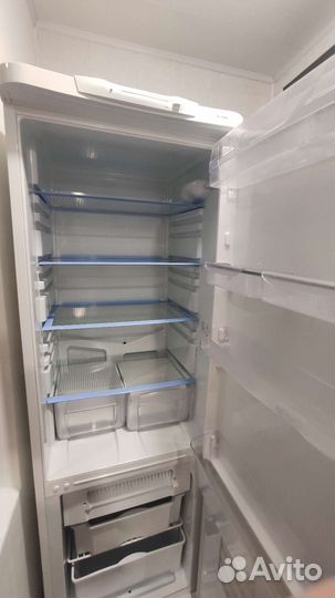 Холодильник бу indesit