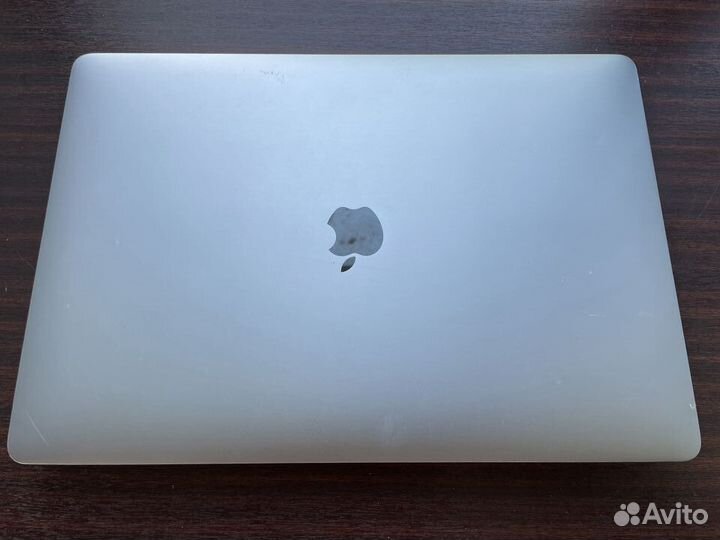 Macbook Pro 15 i7/16Gb/512Gb late 2016