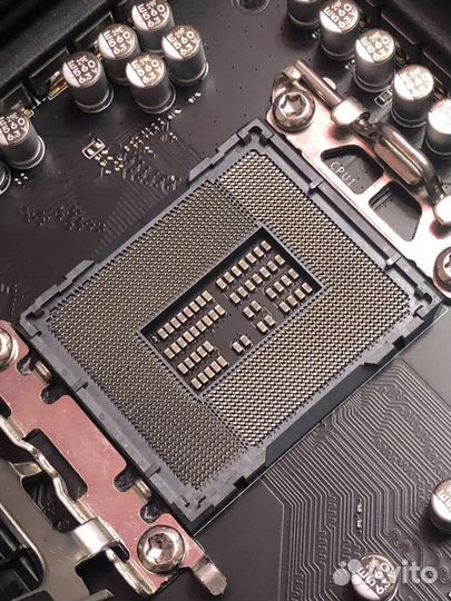 Материнская плата Msi Mag B660 tomahawk wifi ddr4