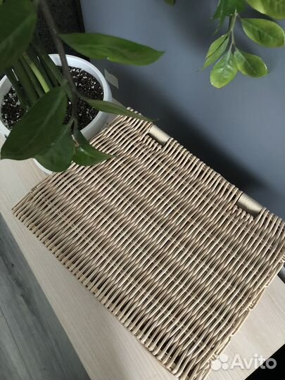 Короб плетеный с крышкой