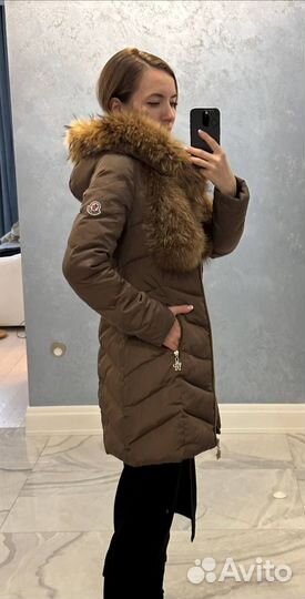 Пуховик Moncler 42 размер