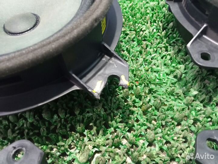 Динамик Toyota Hilux