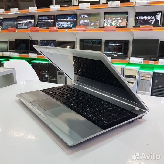 Ноутбук Samsung Видеокарта Radeon