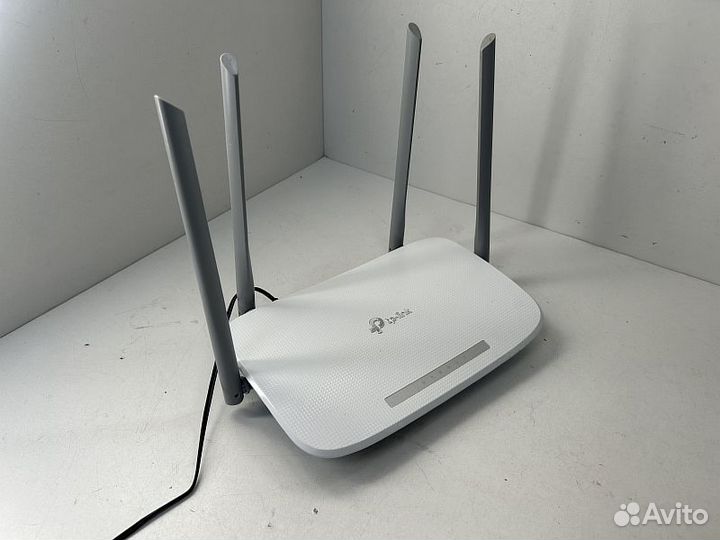 Wi-Fi роутер TP-link EC220-G5