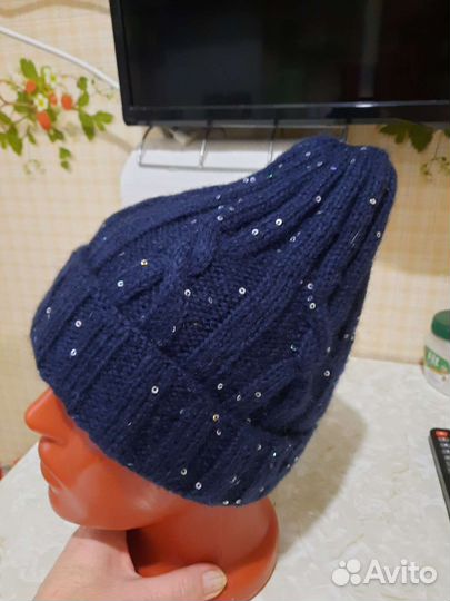 Шапка женская вязанная