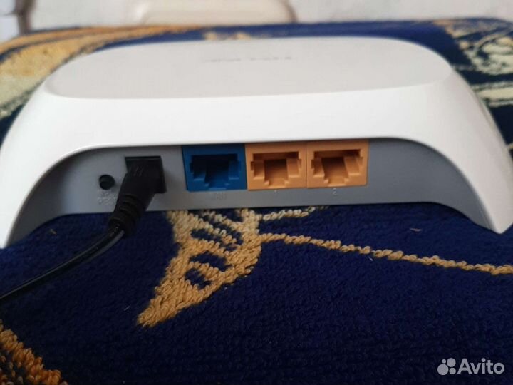Роутер TP-link TL-WR720N