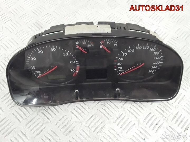 Панель приборов Volkswagen Passat B5 3B0920822