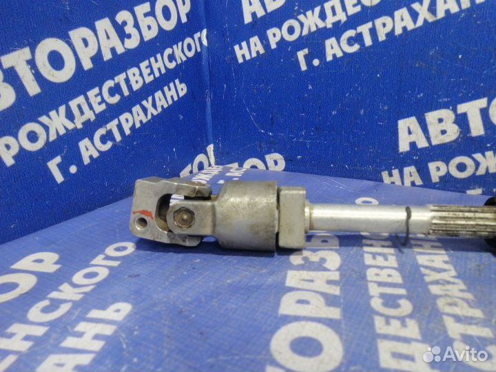 Рулевой карданчик Bmw E65 седан 2004