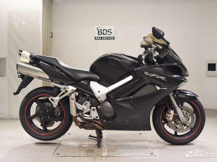 Honda VFR800 ABS