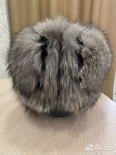 Шапка из меха чернобурки