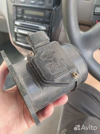 Датчик дмрв массового расхода воздуха для либерти