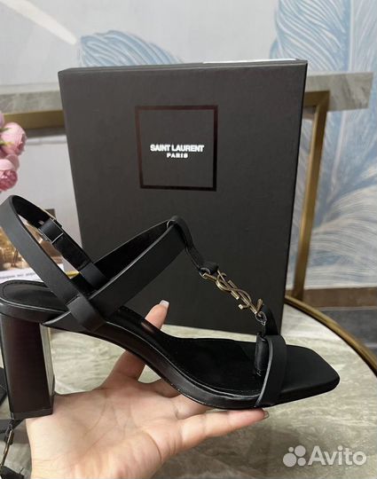 Босоножки оригинал 38 saint laurent на каблуке