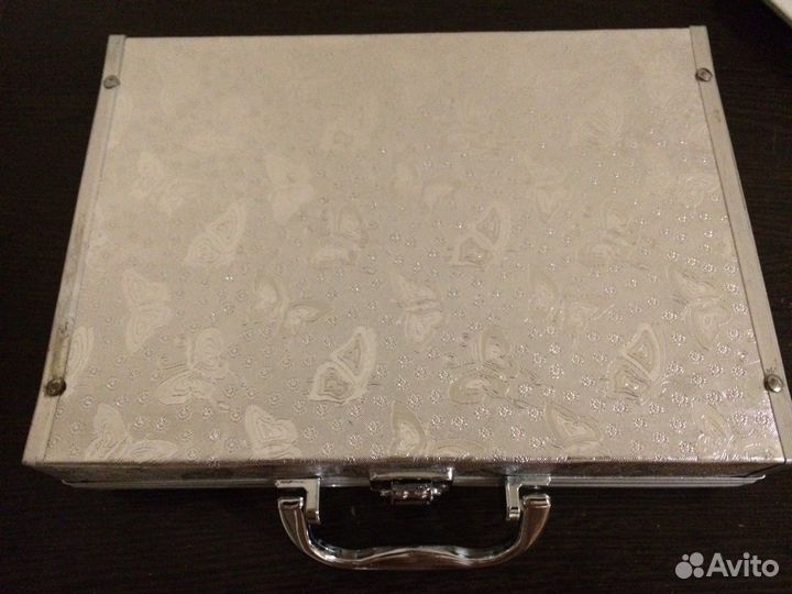 Ресницы для наращивания чемодан