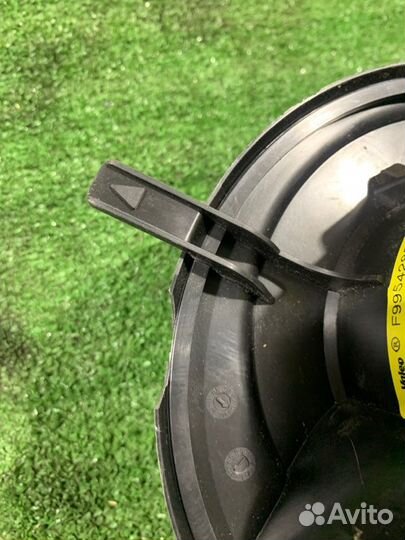 Моторчик печки Volkswagen Passat B6 BZB 2008