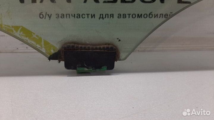 Стекло двери переднее левое Toyota Camry V40