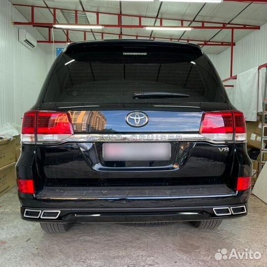 Обвес Executive Toyota Land Cruiser 200 2015+ с