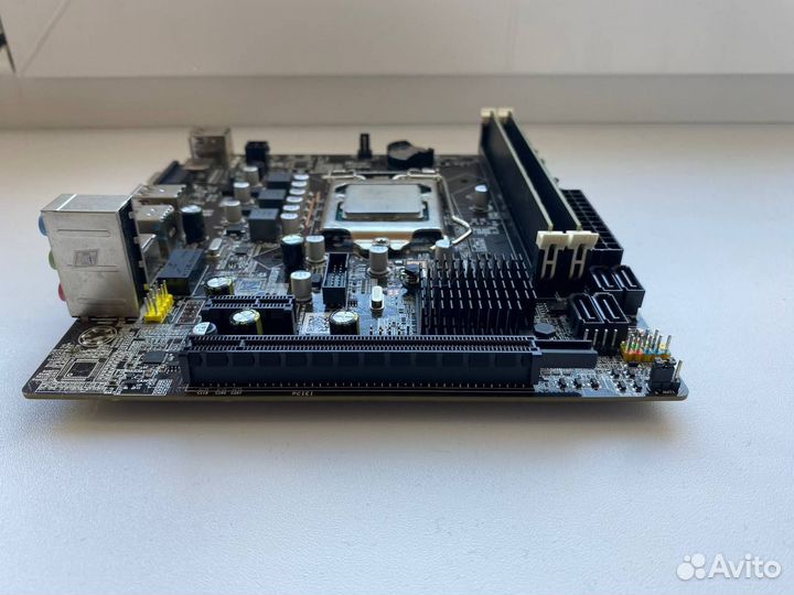Материнская плата 1155 с процессором и памятью