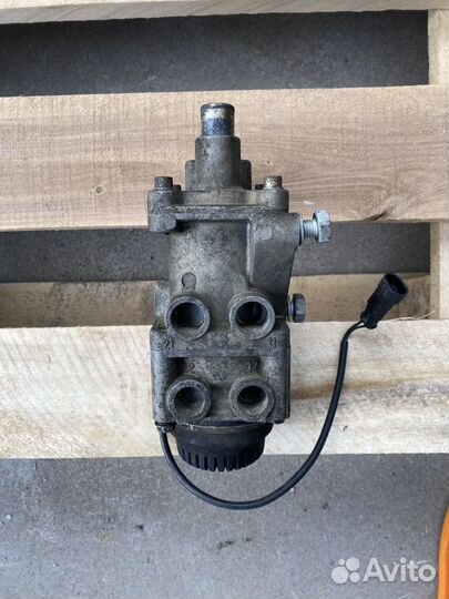 Главный тормозной цилиндр Ивеко еврокарго