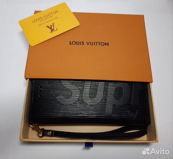 Чехол для телефона с кортхолдером Louis Vuitton