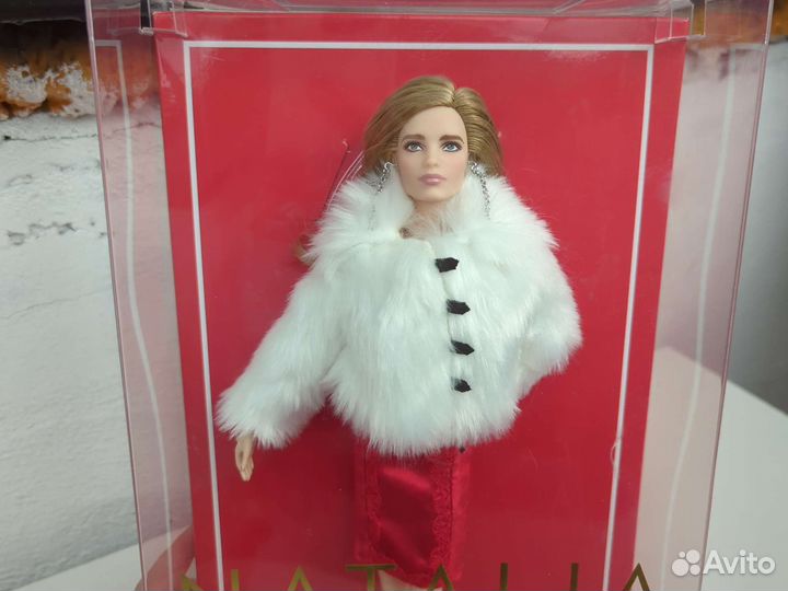 Барби Наталья Водянова в коробке