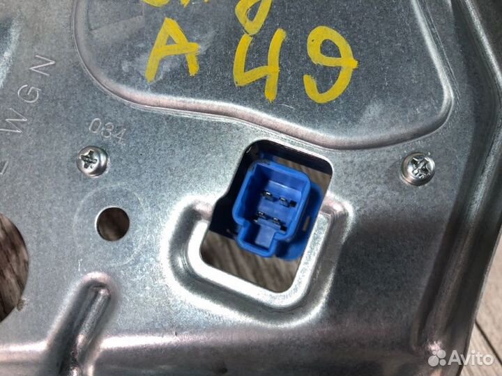 Моторчик стеклоочистителя задний Subaru Legacy