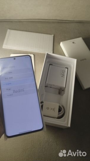 Xiaomi Redmi Note 13 Pro+, 12/256 ГБ