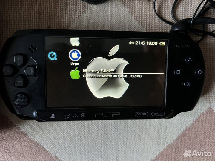 Игровая приставка Sony PSP 1008 (прошитая)