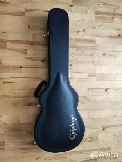 Электрогитара epiphone Les Paul Studio