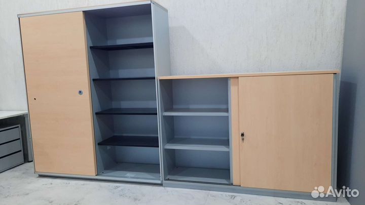 Кабинет руководителя Стол, брифинг шкафы, тумба