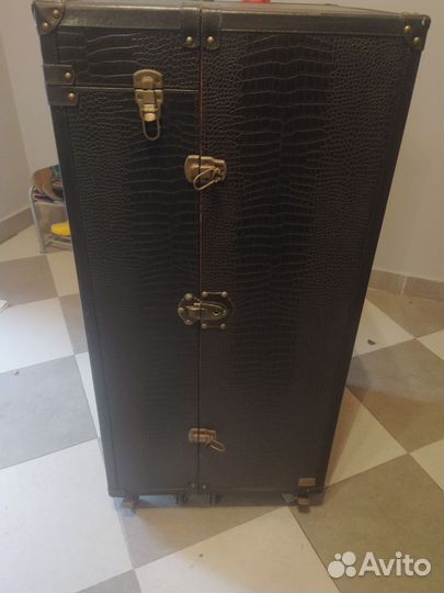 Мини бар из дерева