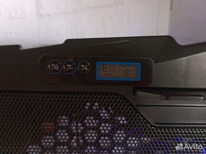 Подставка для ноутбука STM icepad IP21