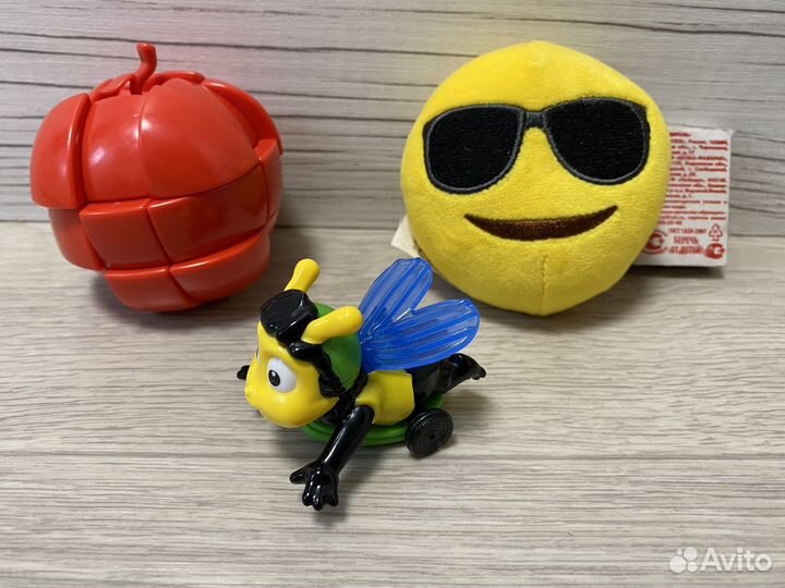 Детские игрушки разные, наборами