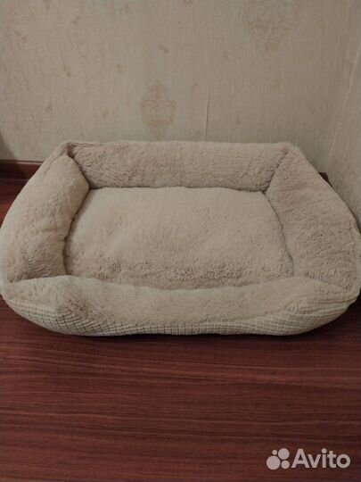 Лежанка для кошек