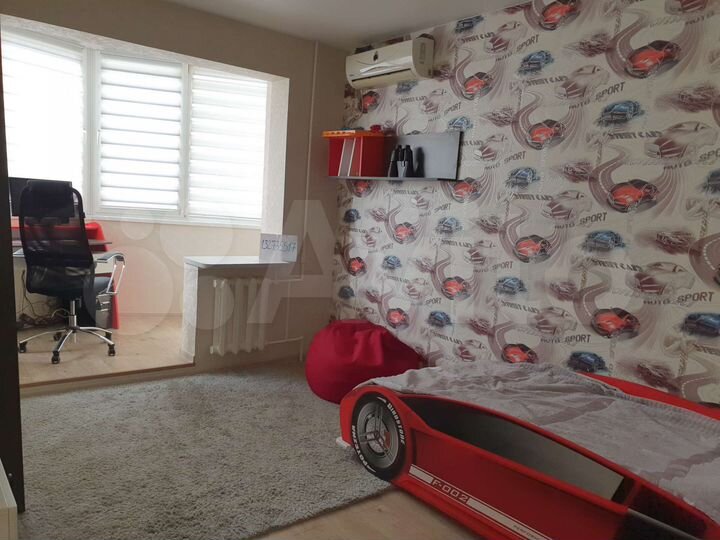 2-к. квартира, 55 м², 3/9 эт.