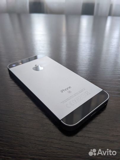iPhone SE 2016 32GB