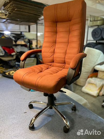 Компьютерное кресло