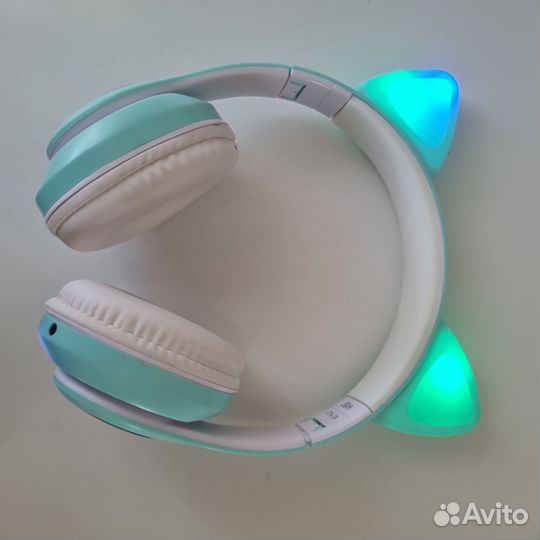 Беспроводные детские наушники светящиеся с ушками