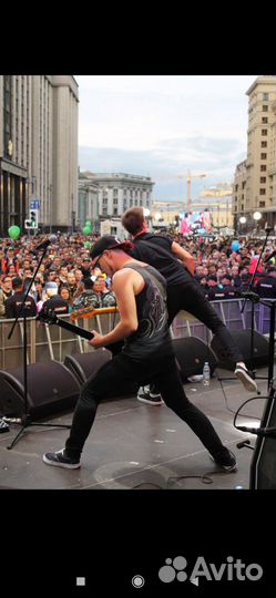 Преподаватель по игре на гитаре