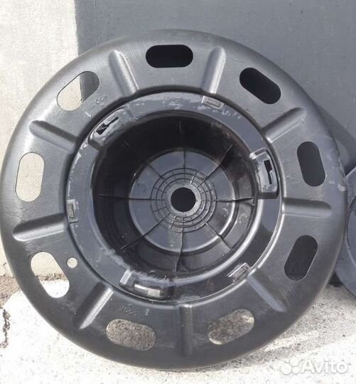 Чехол запасного колеса Toyota Highlander II 07-13