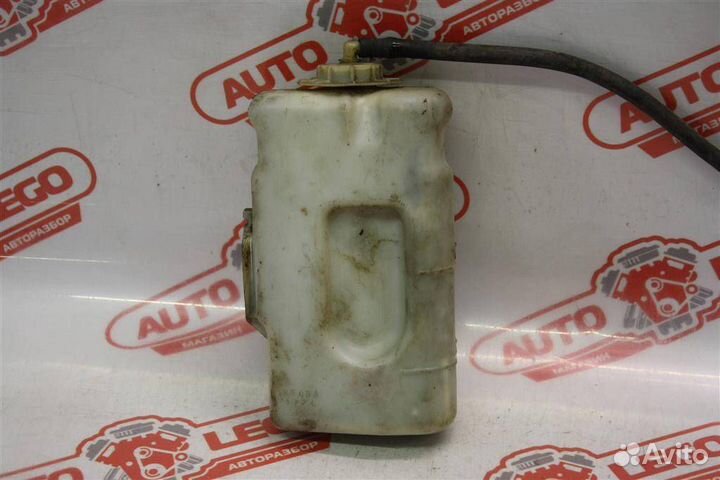 Бачок расширительный Honda Accord 5 1993