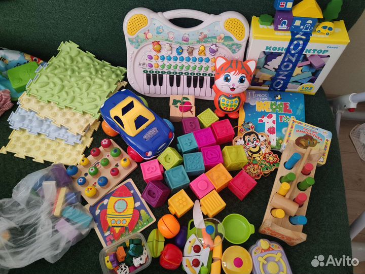 Большой пакет игрушек от года 1+