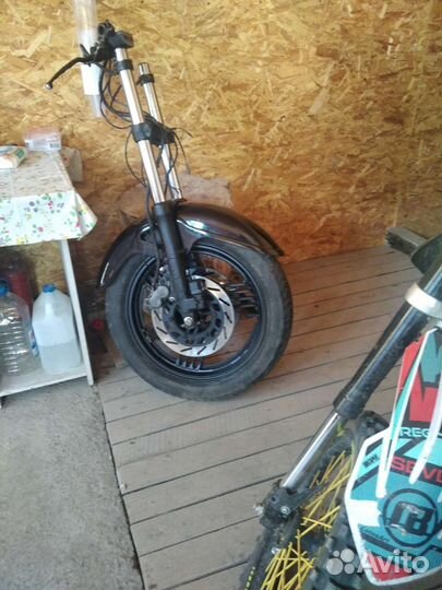 Перья -вилка Yamaha XVZ1300venture royal